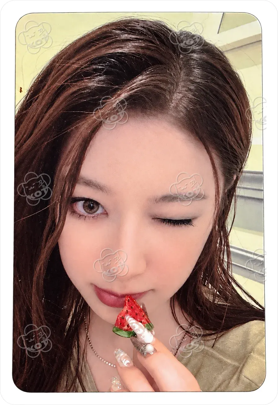 Фотокарта Shuhua - i-dle